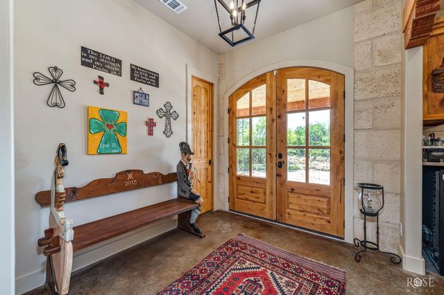 18652 Kenley Lane, Christoval, TX 76935