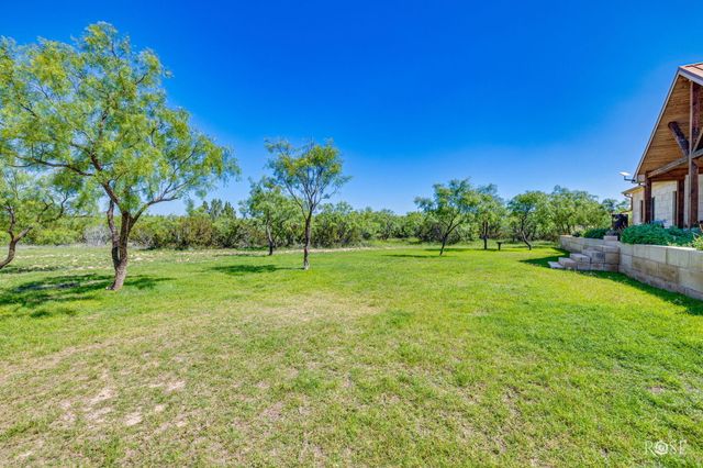 18652 Kenley Lane, Christoval, TX 76935