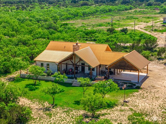 18652 Kenley Lane, Christoval, TX 76935