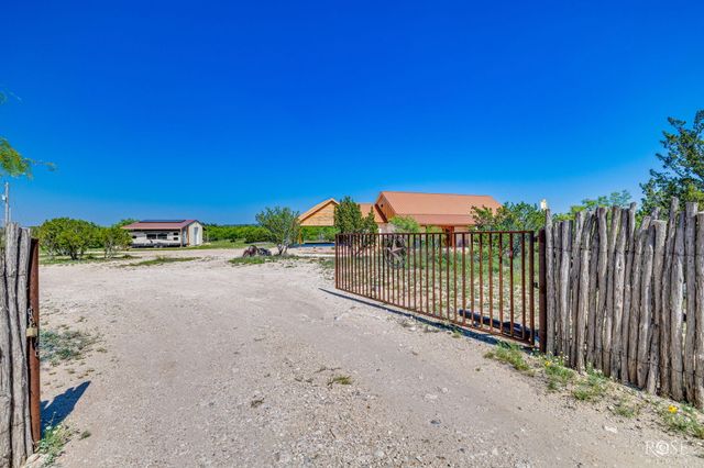 18652 Kenley Lane, Christoval, TX 76935