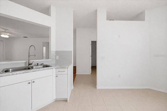819 SPRINGWOOD CIRCLE, Bradenton, FL 34212