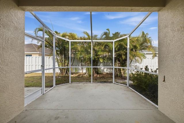 819 SPRINGWOOD CIRCLE, Bradenton, FL 34212