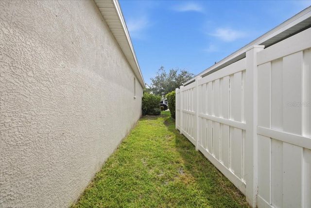 819 SPRINGWOOD CIRCLE, Bradenton, FL 34212