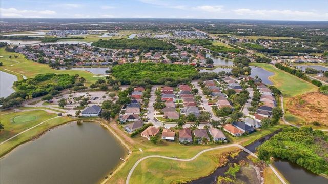 819 SPRINGWOOD CIRCLE, Bradenton, FL 34212