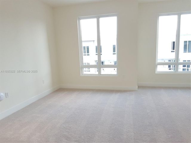 10245 NW 63rd Ter 209, Doral, FL 33178