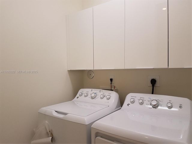 10245 NW 63rd Ter 209, Doral, FL 33178