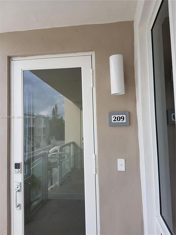 10245 NW 63rd Ter 209, Doral, FL 33178