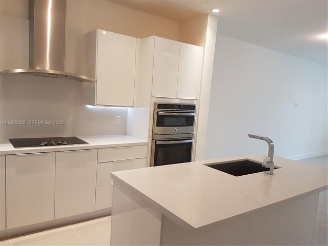 10245 NW 63rd Ter 209, Doral, FL 33178