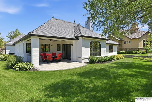 844 N 143rd Plaza, Omaha, NE 68154