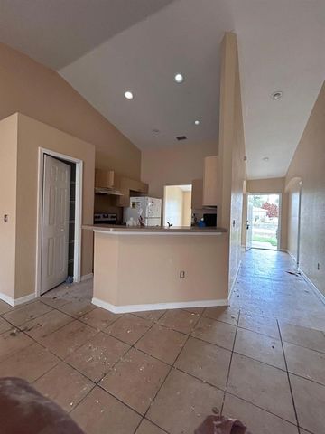 8 SAWFISH COURT, Kissimmee, FL 34759