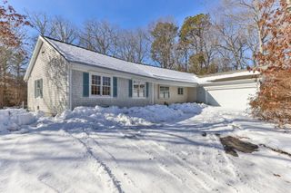 46 Kensington Drive, Sandwich, MA 02563