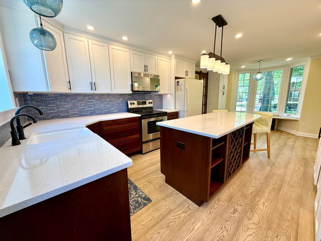 418 E COUNTRY CLUB LN, Wallingford, PA 19086