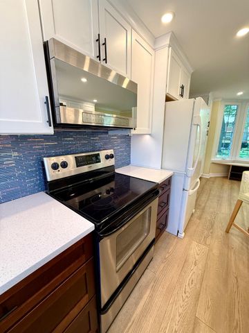 418 E COUNTRY CLUB LN, Wallingford, PA 19086