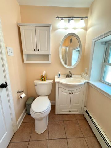 418 E COUNTRY CLUB LN, Wallingford, PA 19086