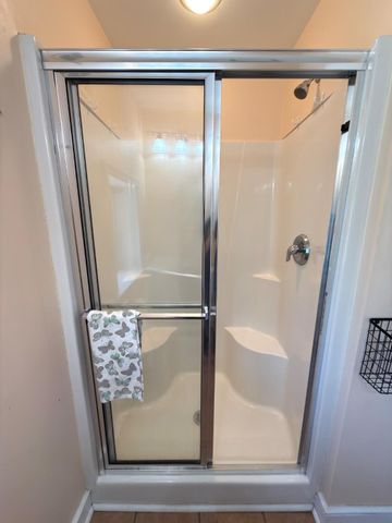 418 E COUNTRY CLUB LN, Wallingford, PA 19086