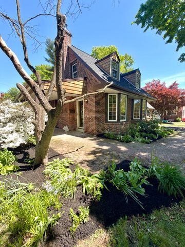 418 E COUNTRY CLUB LN, Wallingford, PA 19086