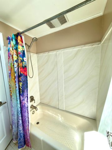 418 E COUNTRY CLUB LN, Wallingford, PA 19086