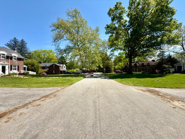418 E COUNTRY CLUB LN, Wallingford, PA 19086
