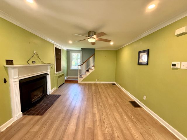 418 E COUNTRY CLUB LN, Wallingford, PA 19086