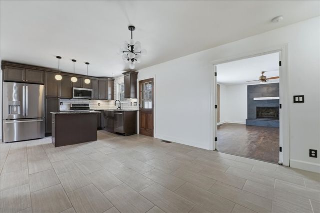 42 Jones Cir, Old Hickory, TN 37138