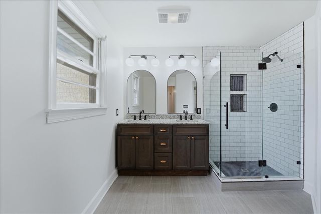 42 Jones Cir, Old Hickory, TN 37138