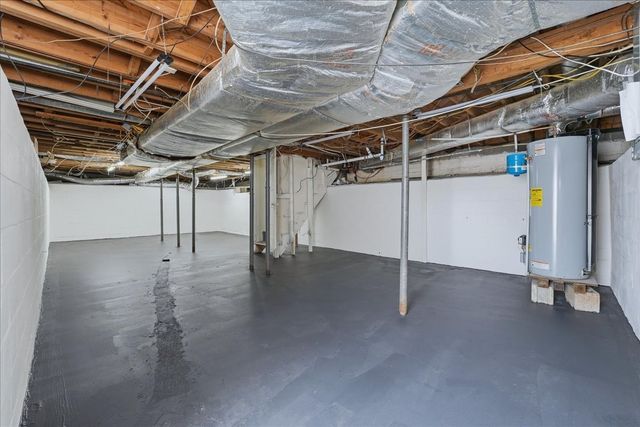 42 Jones Cir, Old Hickory, TN 37138