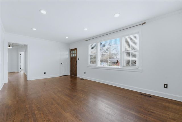 42 Jones Cir, Old Hickory, TN 37138