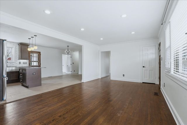 42 Jones Cir, Old Hickory, TN 37138