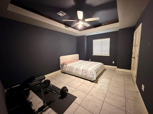 19404 Fieldshire Street, Edmond, OK 73012