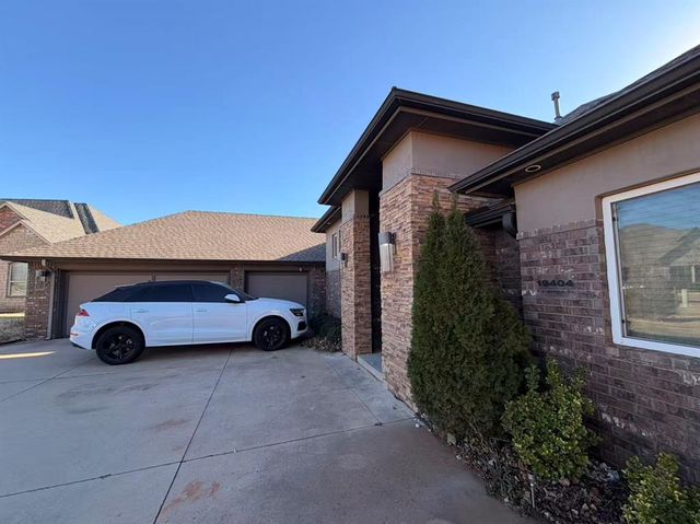 19404 Fieldshire Street, Edmond, OK 73012