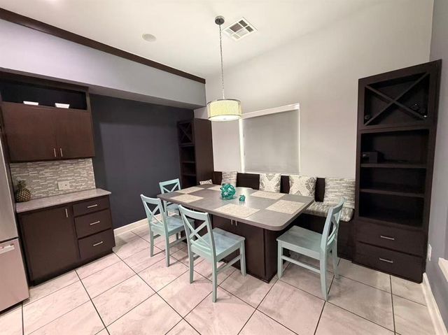 19404 Fieldshire Street, Edmond, OK 73012