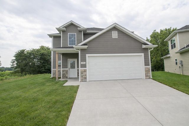 2802 AMBERWOOD CT, Columbia, MO 65203