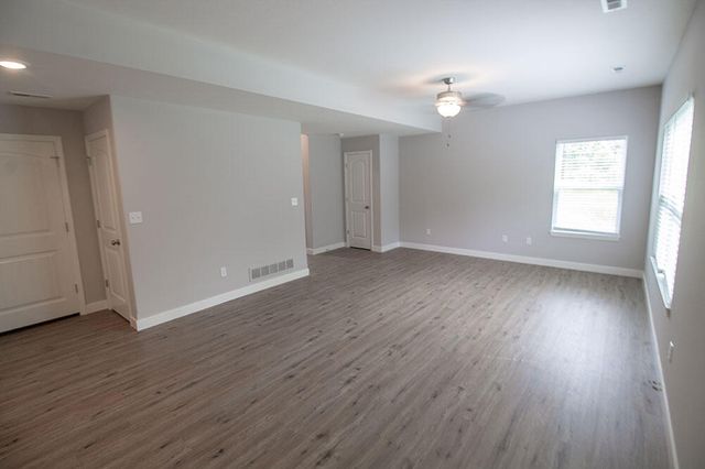 2802 AMBERWOOD CT, Columbia, MO 65203