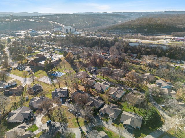 5 Maple Court, Branson, MO 65616