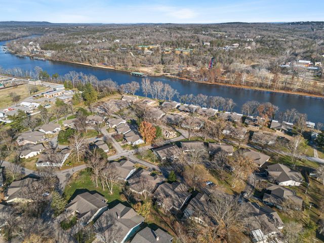 5 Maple Court, Branson, MO 65616