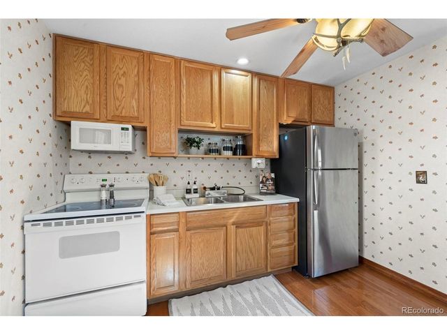 671 Midland Ct, Lake George, CO 80827