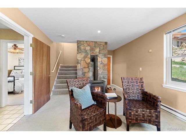 671 Midland Ct, Lake George, CO 80827