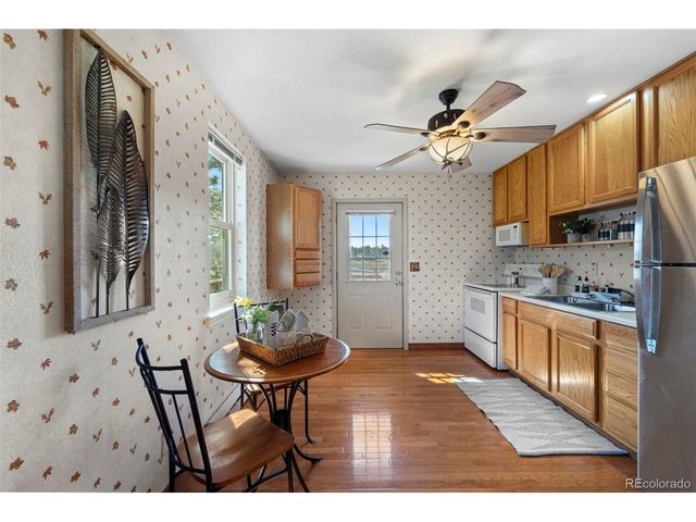 671 Midland Ct, Lake George, CO 80827