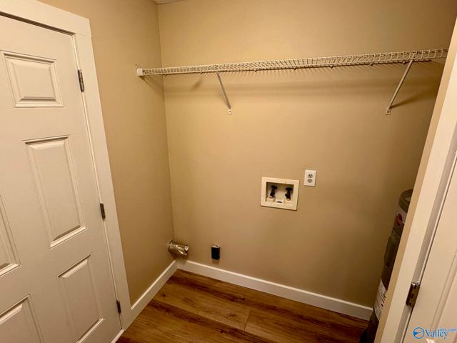 4013 SW Pine Avenue, Huntsville, AL 35805