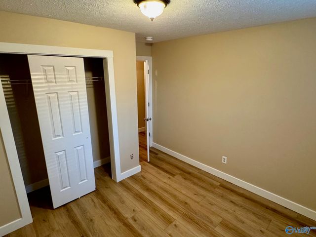 4013 SW Pine Avenue, Huntsville, AL 35805