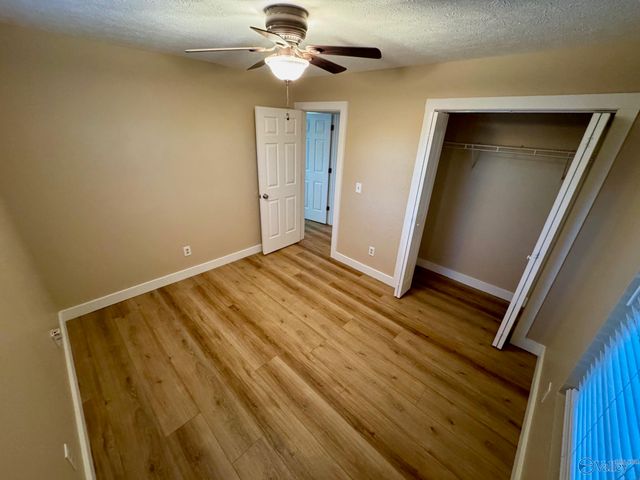 4013 SW Pine Avenue, Huntsville, AL 35805