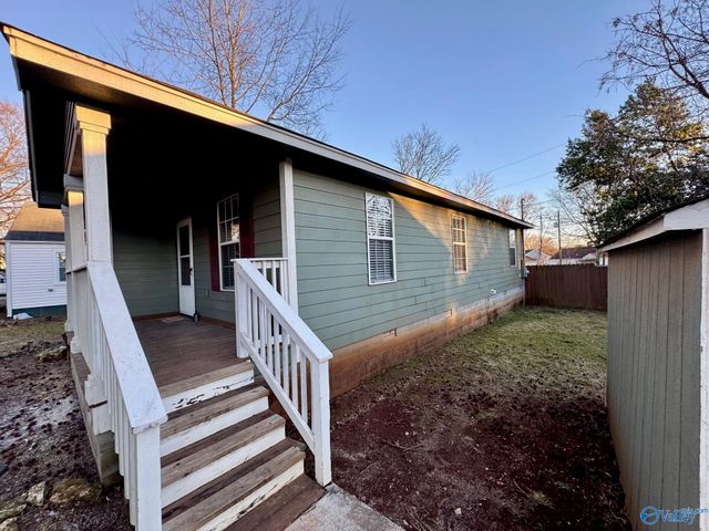 4013 SW Pine Avenue, Huntsville, AL 35805