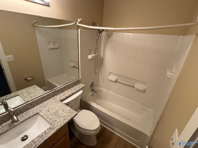 4013 SW Pine Avenue, Huntsville, AL 35805