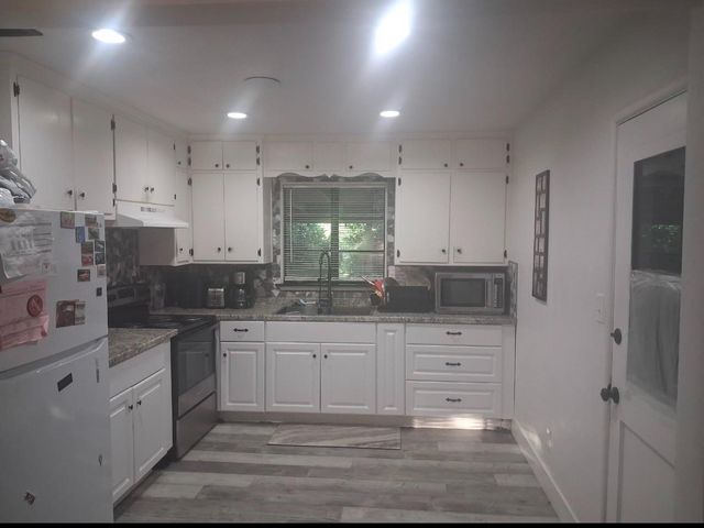 2846 Cedar, Fresno, CA 93703