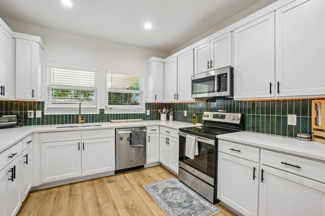 1829 Galveston Street, Grand Prairie, TX 75051