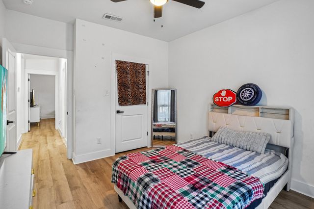 1829 Galveston Street, Grand Prairie, TX 75051