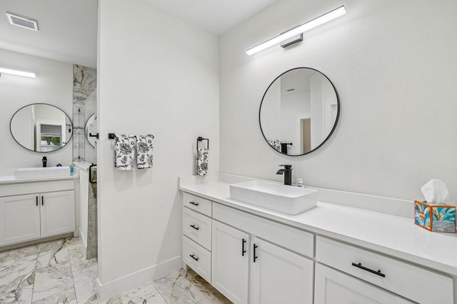 1829 Galveston Street, Grand Prairie, TX 75051