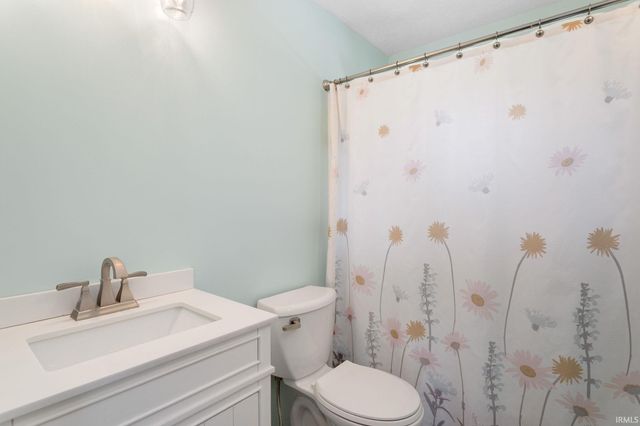 55960 Apple Road, Osceola, IN 46561