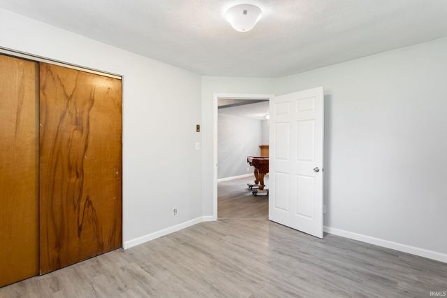 55960 Apple Road, Osceola, IN 46561