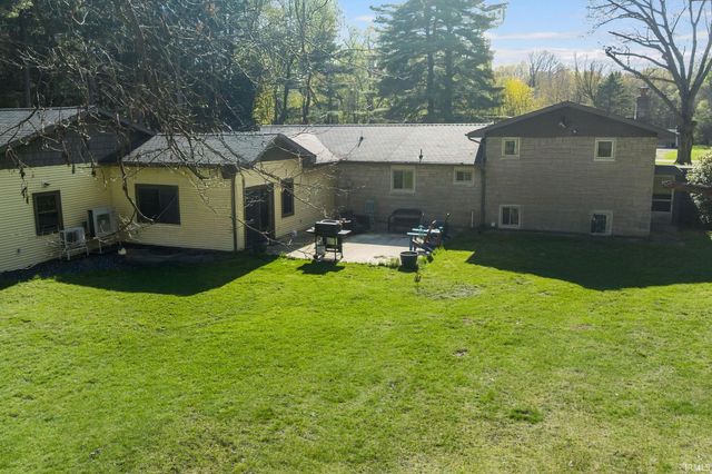 55960 Apple Road, Osceola, IN 46561